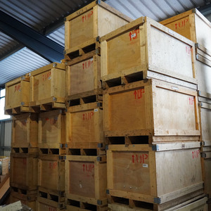 Stabile Holzkisten B: 0,81m x H: 0,76m x L: 1,25m